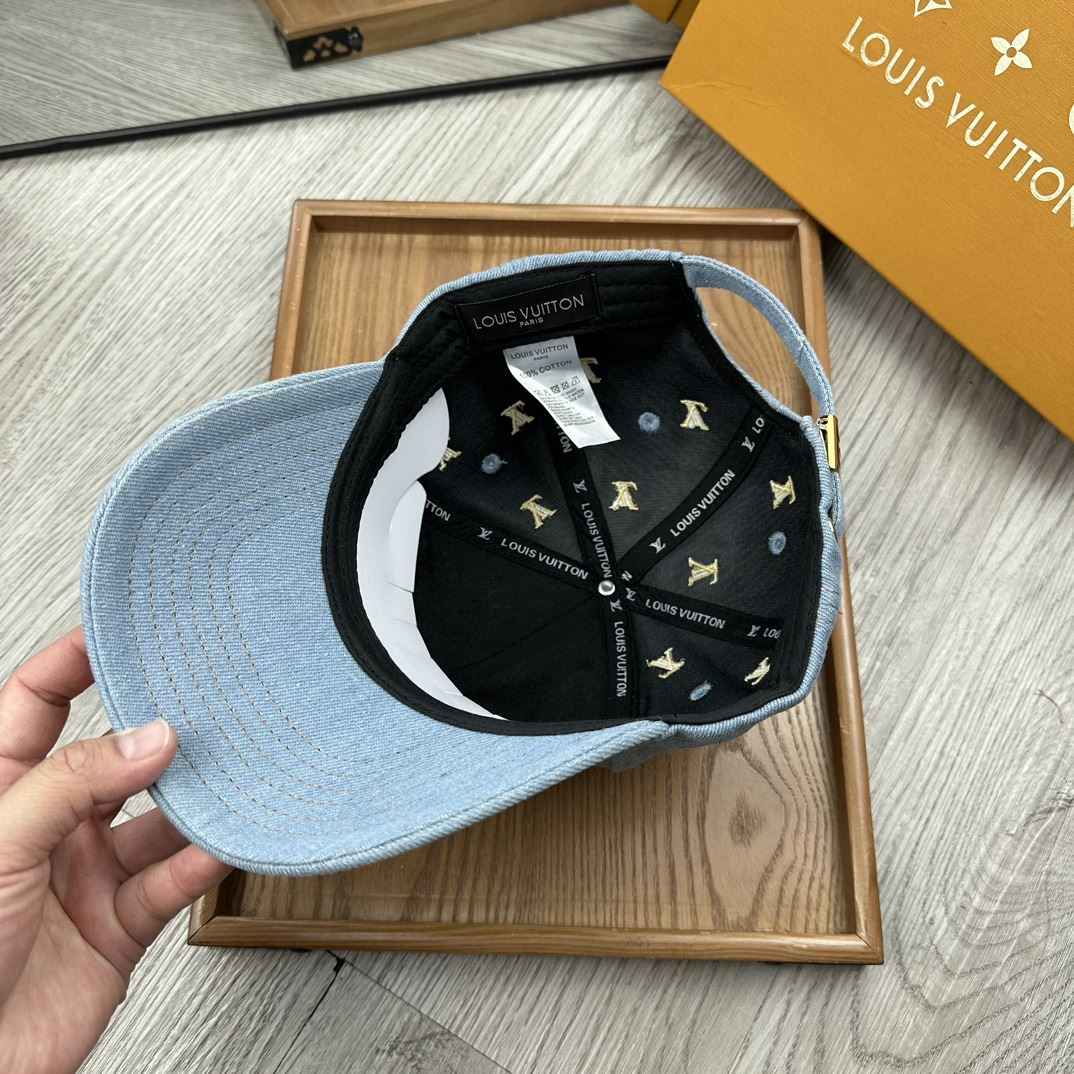 Louis Vuitton Caps